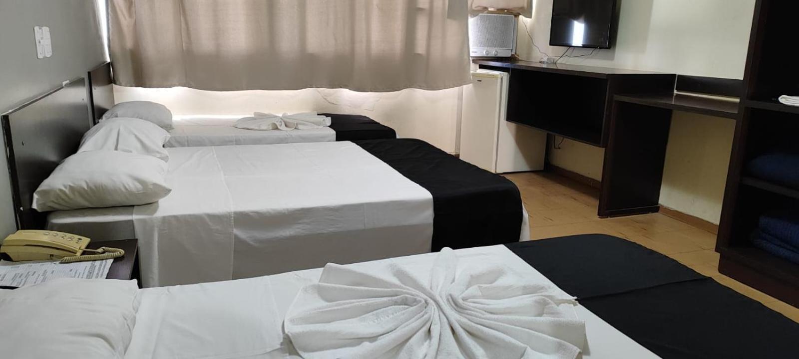Hotel La Rocca, Гояния Экстерьер фото