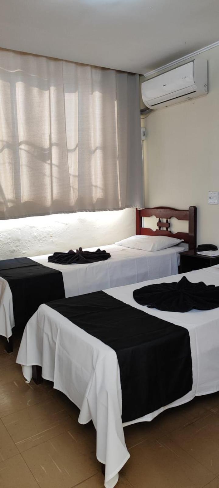 Hotel La Rocca, Гояния Экстерьер фото